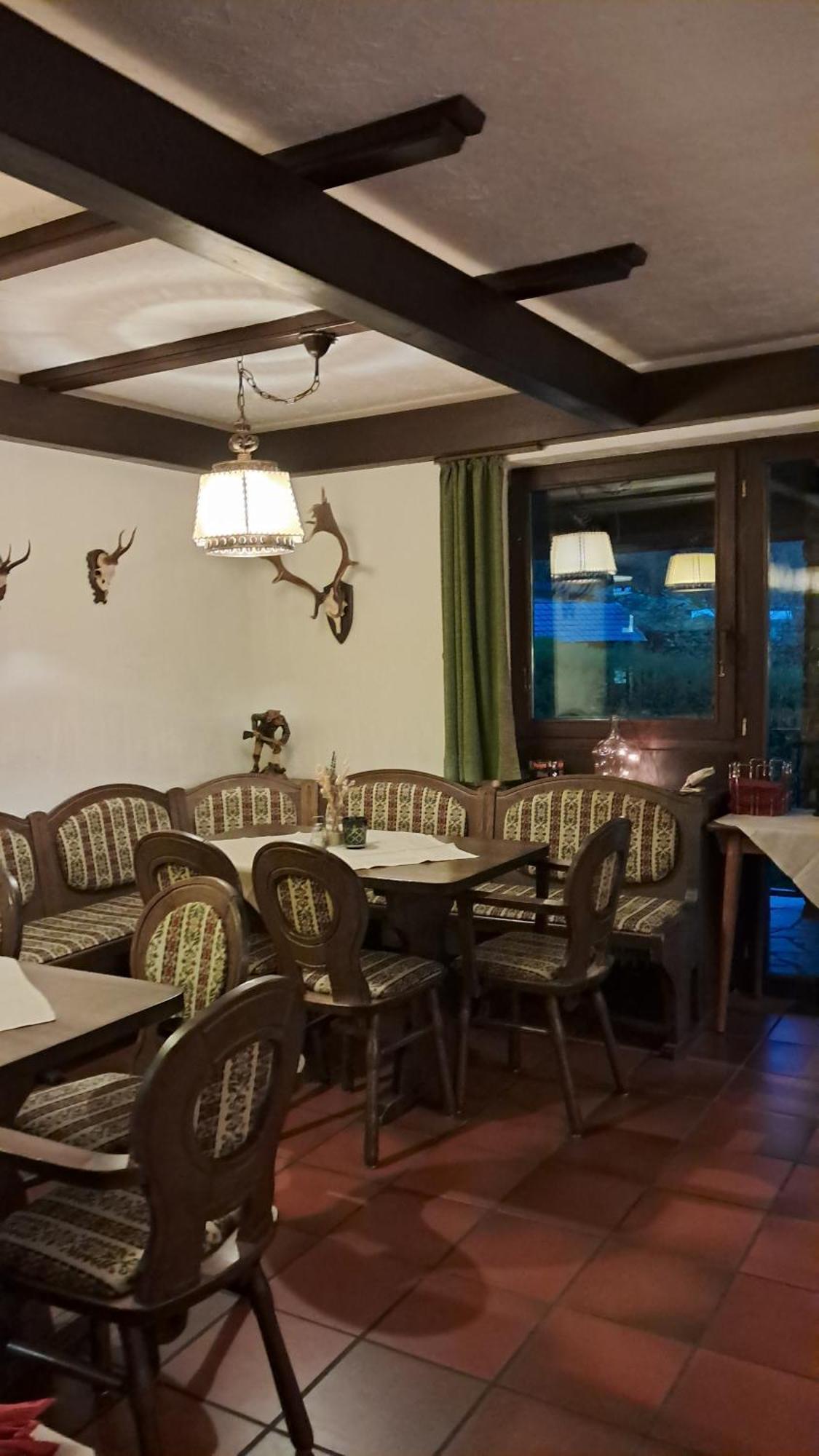 Hotel-Restaurant Tannenhof Ahrbruck エクステリア 写真